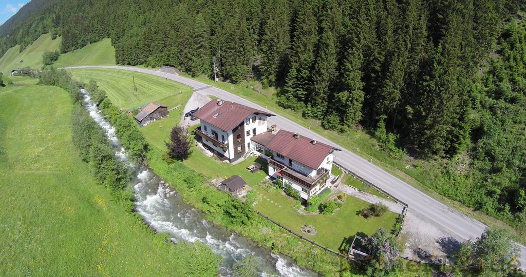 Adlerhorst Hotel Sellrain Exterior photo